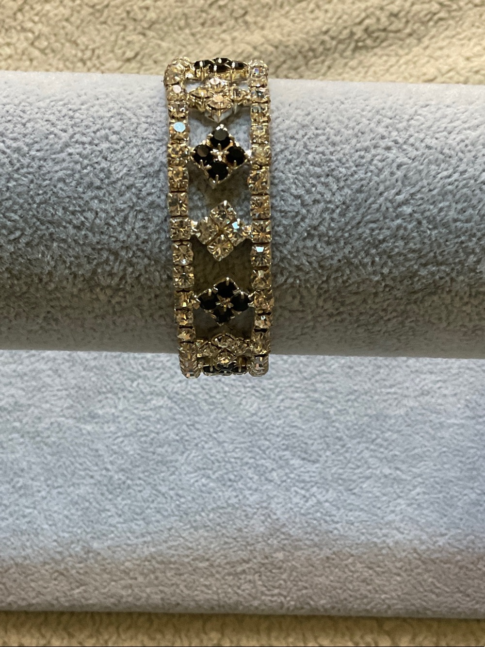 Silver & Black Crystal Stretch Bracelet
